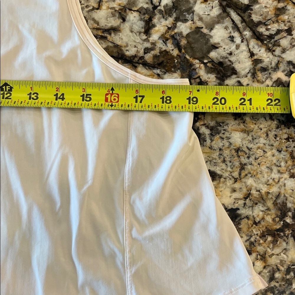 Lululemon Just Pleat It Tank Sheer Cream Crop Top Sleeveless Athletic Gym Yoga - Picture 6 of 7